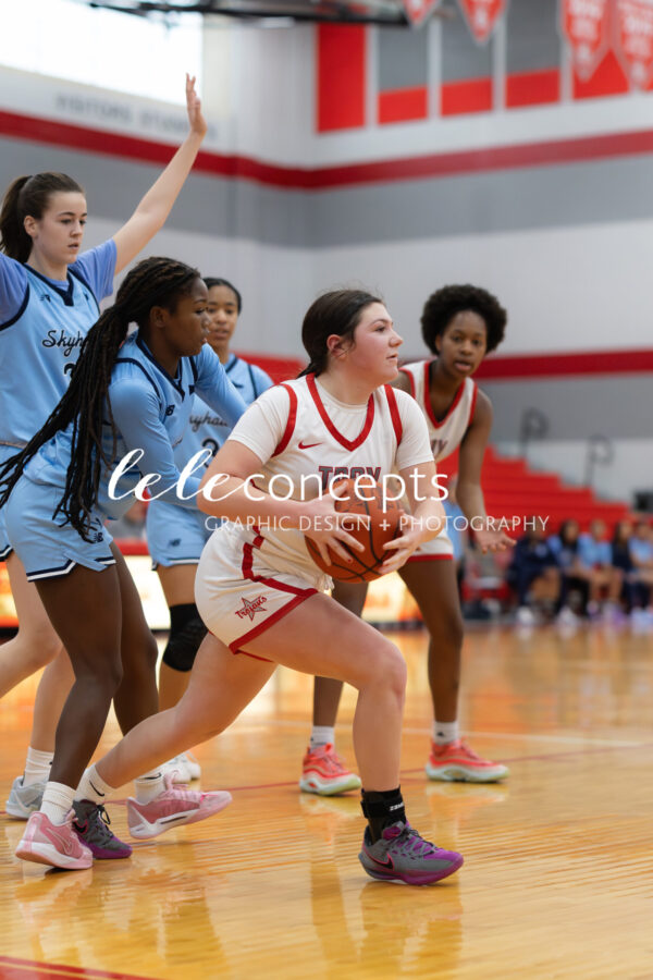 VarsityGirls020825_7462vFairborn