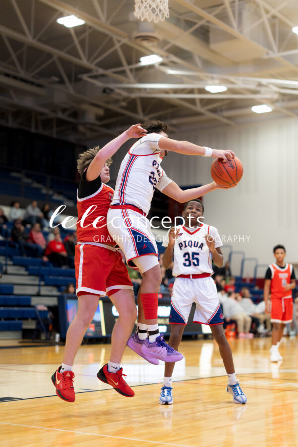 7692-Troy9vPiqua021425_Chris