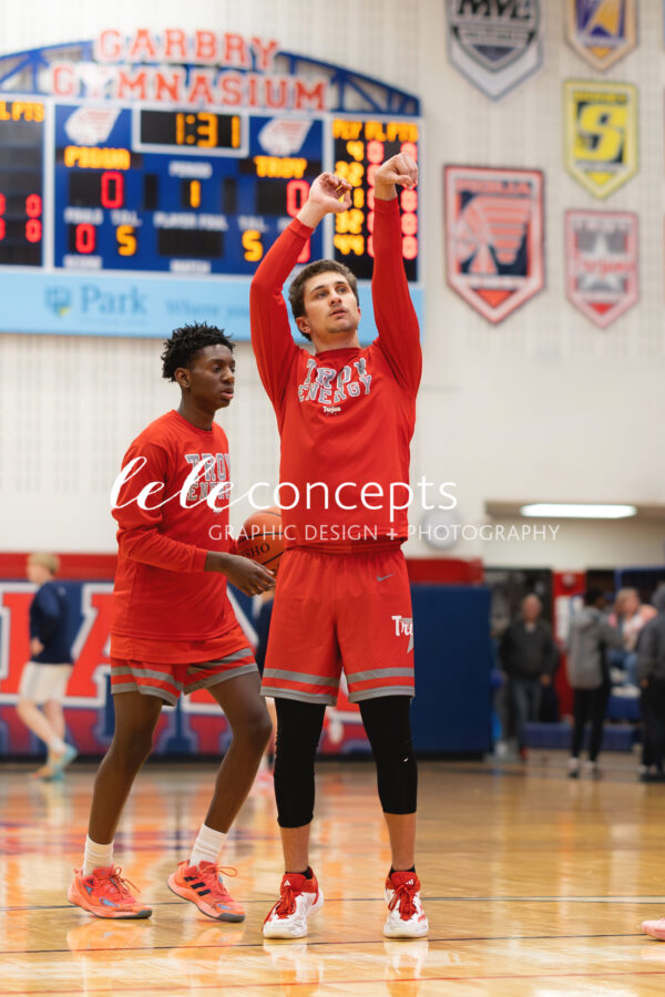 7950-Troy9vPiqua021425_JVboys