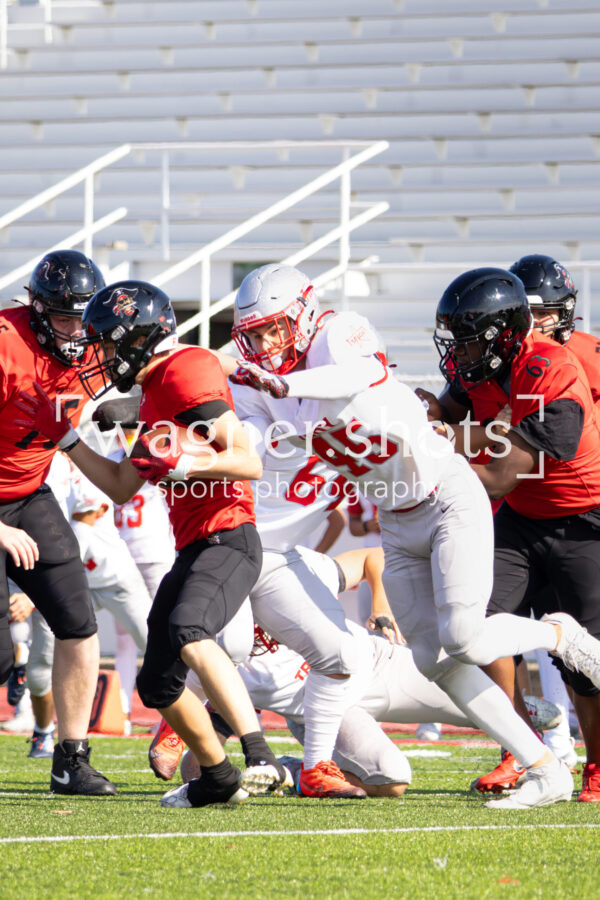 TroyJV090625_5547